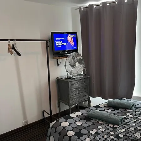 La Petite Place De La Porte De Gand Apartamento *